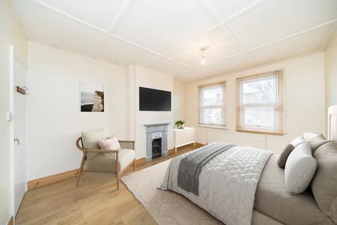 2 bedroom flat for sale, Stondon Park, London SE23