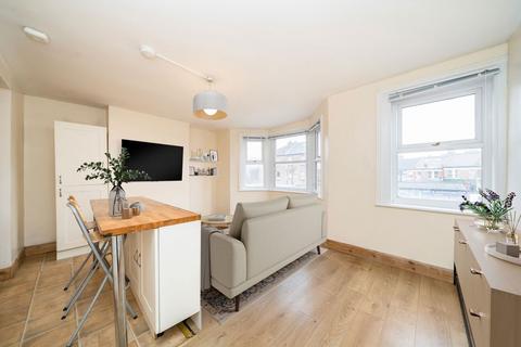 2 bedroom flat for sale, Stondon Park, London SE23