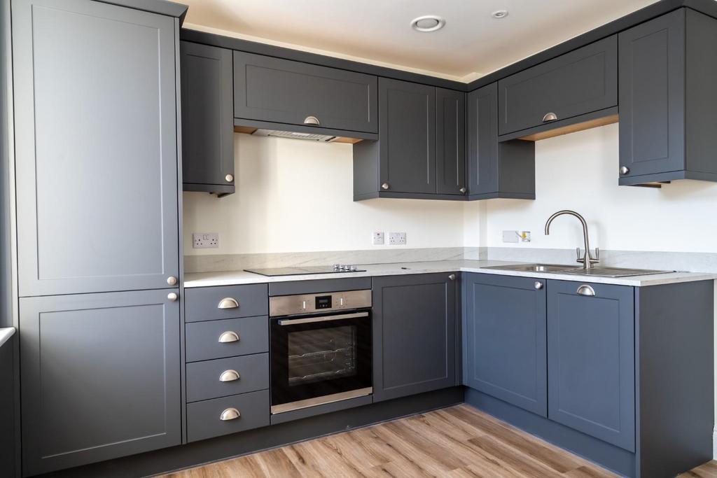 2nd floor flat-5.jpg