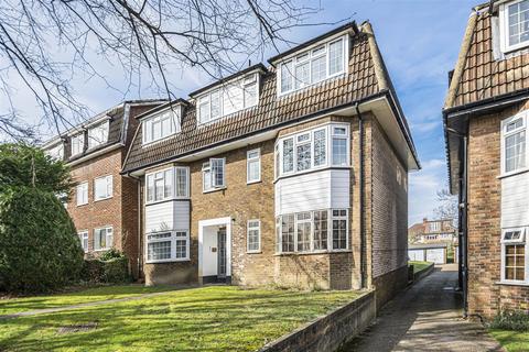 5, Weldon Court Ringstead Road, Sutton, SM1 4SF