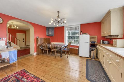 5 bedroom detached house for sale, The Street, Pakenham