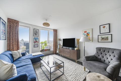 2 bedroom flat for sale, Troubridge Square, Walthamstow, E17