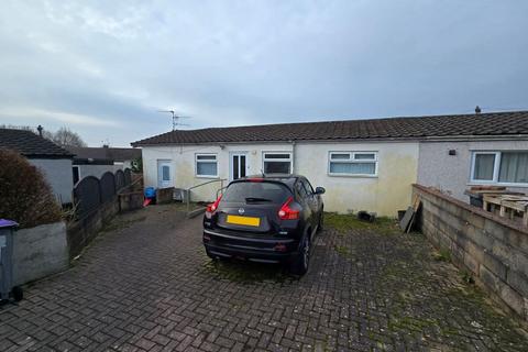 3 bedroom bungalow for sale, 31 Clairwain, New Inn, Pontypool, Gwent, NP4 0QA
