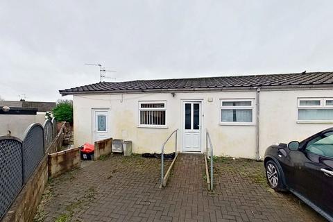 3 bedroom bungalow for sale, 31 Clairwain, New Inn, Pontypool, Gwent, NP4 0QA
