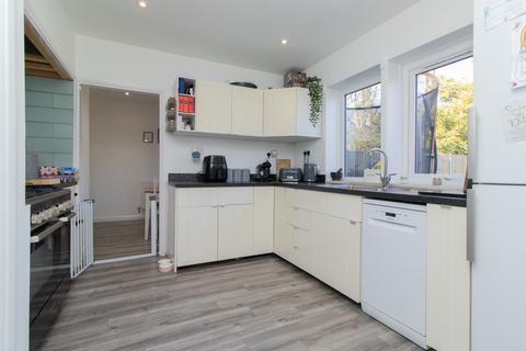 3 bedroom semi-detached house for sale, Cornford Road, Birchington, CT7