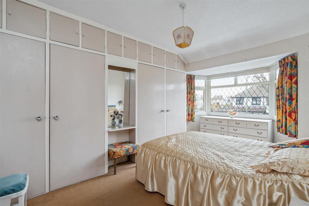 4 Barrington Road 1.jpg