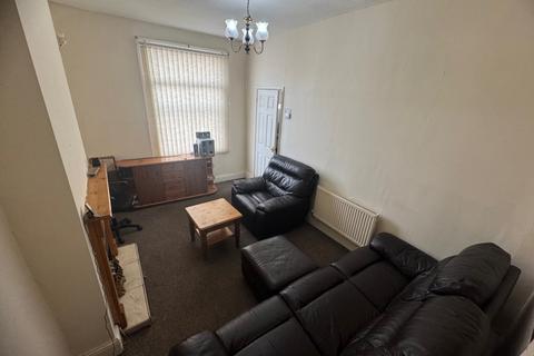 2 bedroom terraced house for sale, Bradford, BD5
