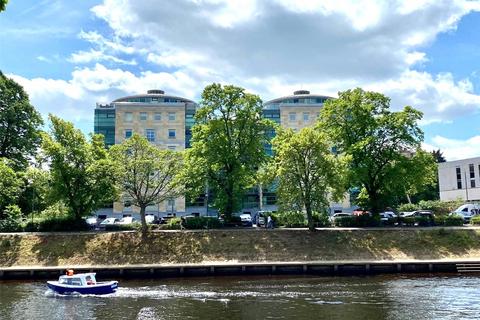 2 bedroom apartment for sale, Leeman Road, York, North Yorkshire, YO26