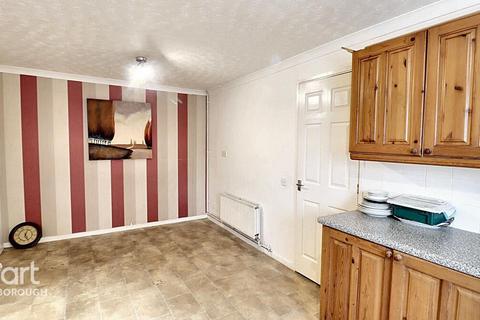3 bedroom terraced house for sale, Bifield, Orton Goldhay