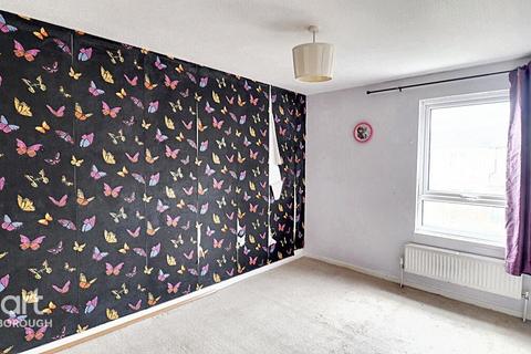 73 Bifield, Orton Goldhay, Peterborough, PE2 5SW