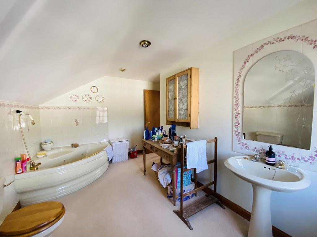 Rossmill, Parkgate, Dumfries, DG1 3 NG - Braidwoods