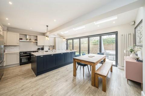 4 bedroom house for sale, Oxford Road, Teddington TW11