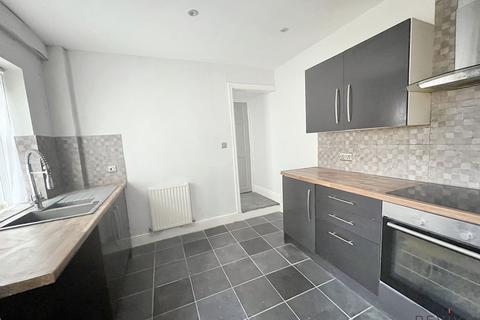 Newburn Street, Liverpool, L4