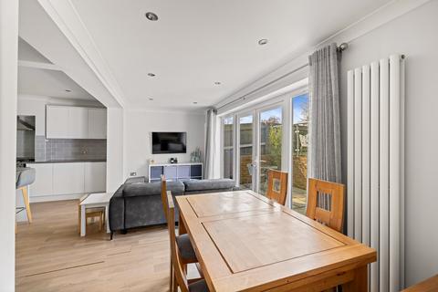 41 Dolphins Road, Folkestone, CT19 5PL