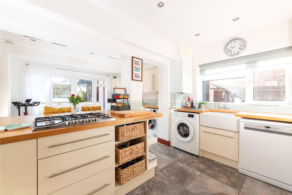 Kitchen/Breakfast