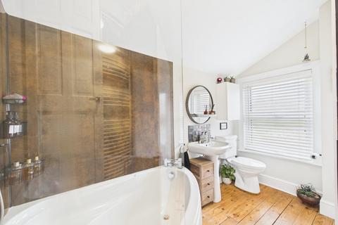 34 Nelson Road, Worcester, WR2 5BN