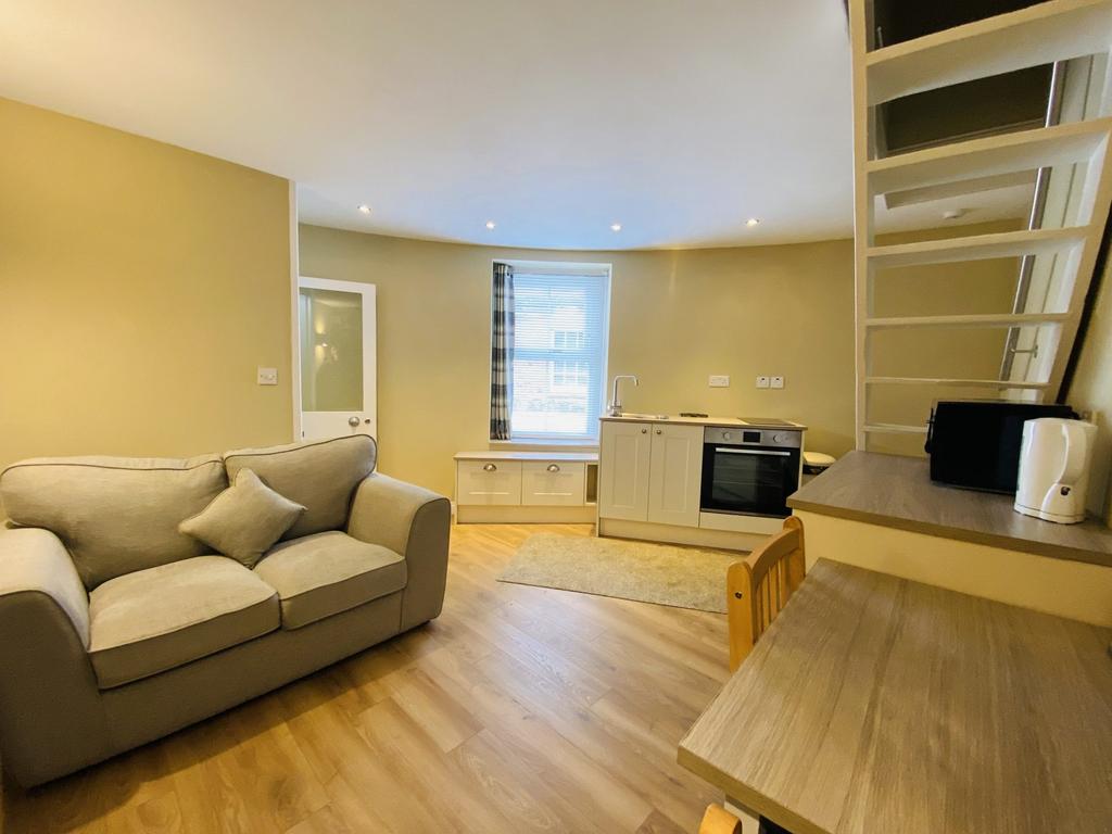 11 The Square, New Abbey, DG2 8 BX - Braidwoods Sol