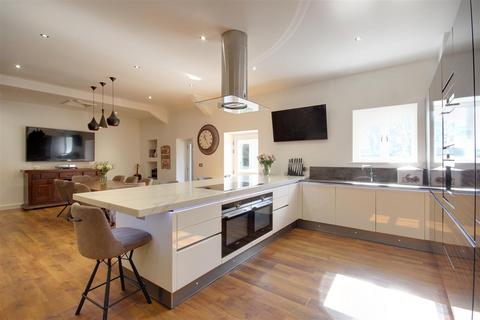 5 bedroom barn conversion for sale, High Hunsley, Cottingham