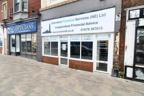 Retail property (high street) to rent, Bridge Street, 4 Bridge Street, NE24