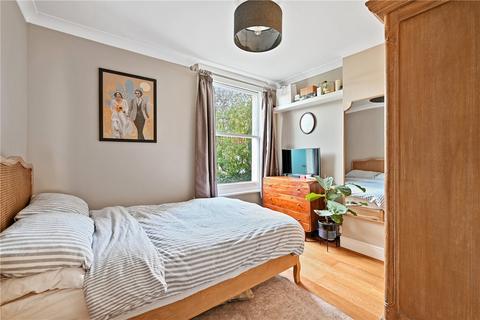 2 bedroom apartment for sale, Purves Road, London, NW10