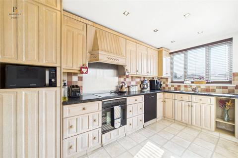 34 Elm Way, Worcester Park, KT4 8LT