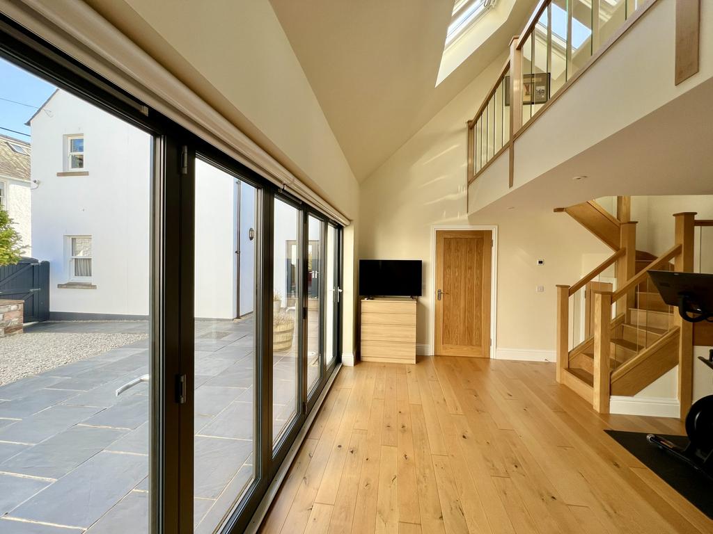 20 Millburn Street, Kirkcudbright - Williamson and