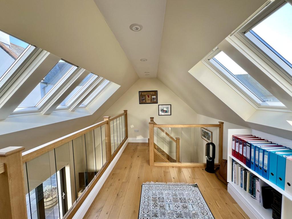 20 Millburn Street, Kirkcudbright - Williamson and