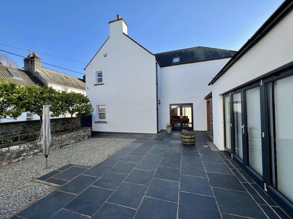 20 Millburn Street, Kirkcudbright - Williamson and