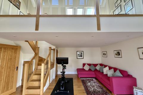 20 Millburn Street, Kirkcudbright, DG6 4ED