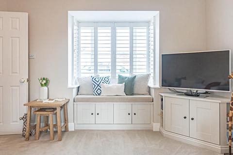 33 Birds Hill, Heath And Reach, Leighton Buzzard, LU7 0AQ