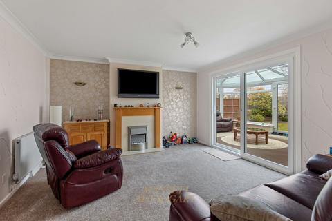 12 Artel Croft, Crawley, RH10 1JS