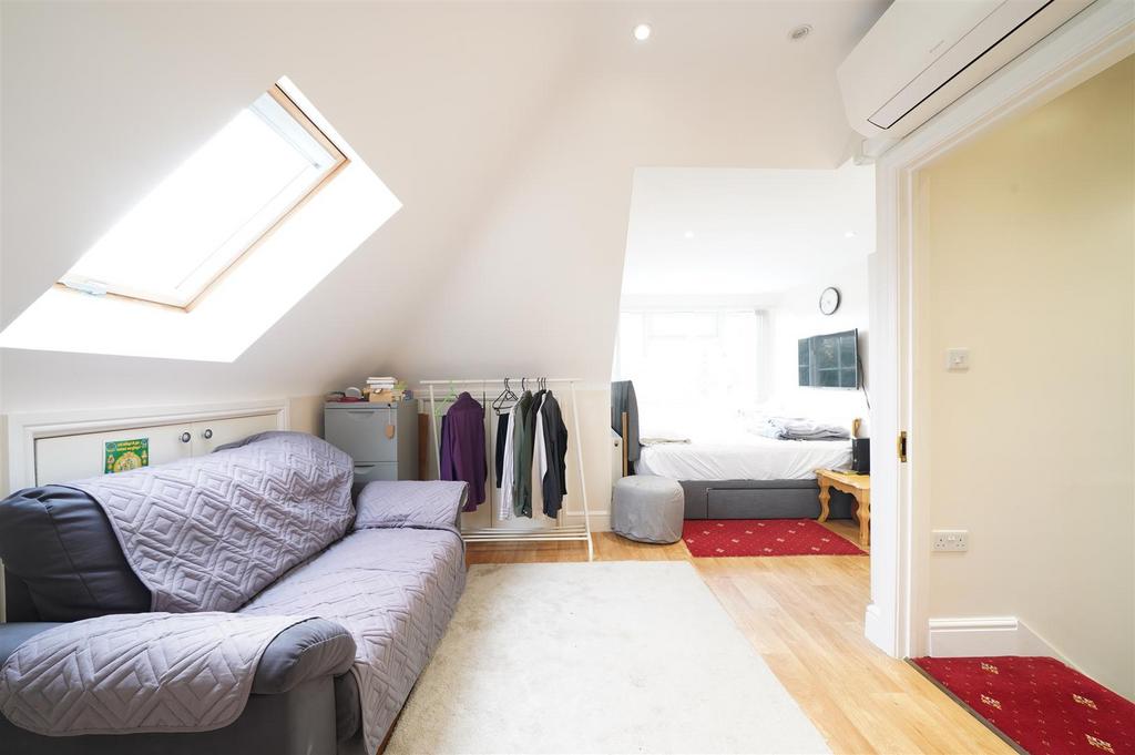 Bedroom 5 (Second Floor)