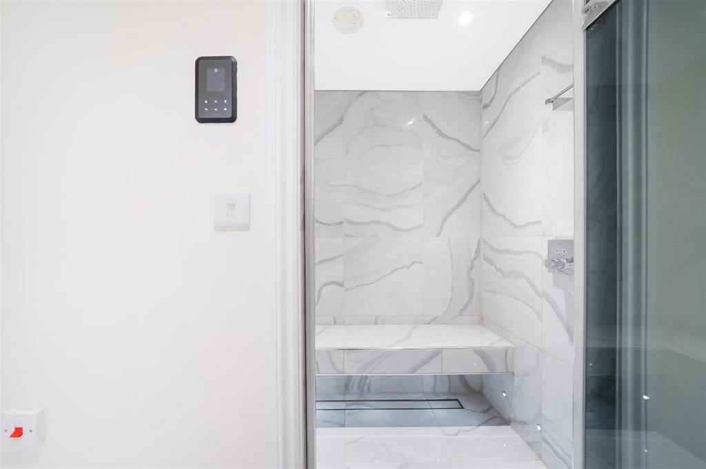 GF Steam Room