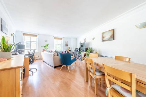 Falmouth Road, Borough, London, SE1