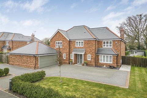 5 bedroom detached house for sale, King Edward Mews, Newport CB11