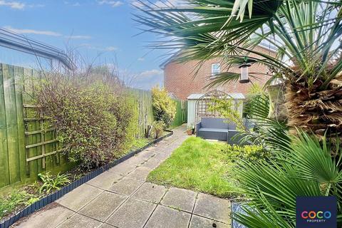 2 bedroom end of terrace house for sale, Whitehead Drive, Weymouth DT4