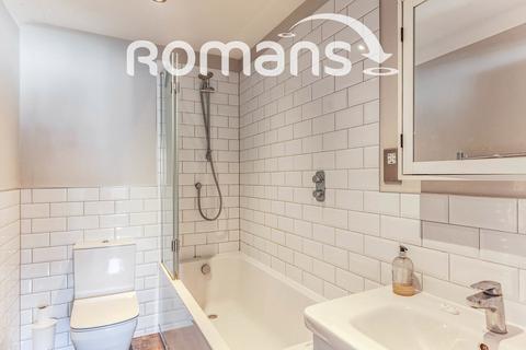 3 bedroom flat to rent, Catharine Place, Bath, Somerset, BA1