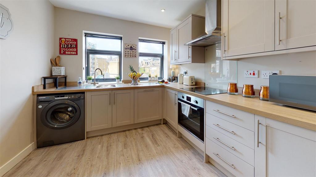 Kitchen 3.jpg