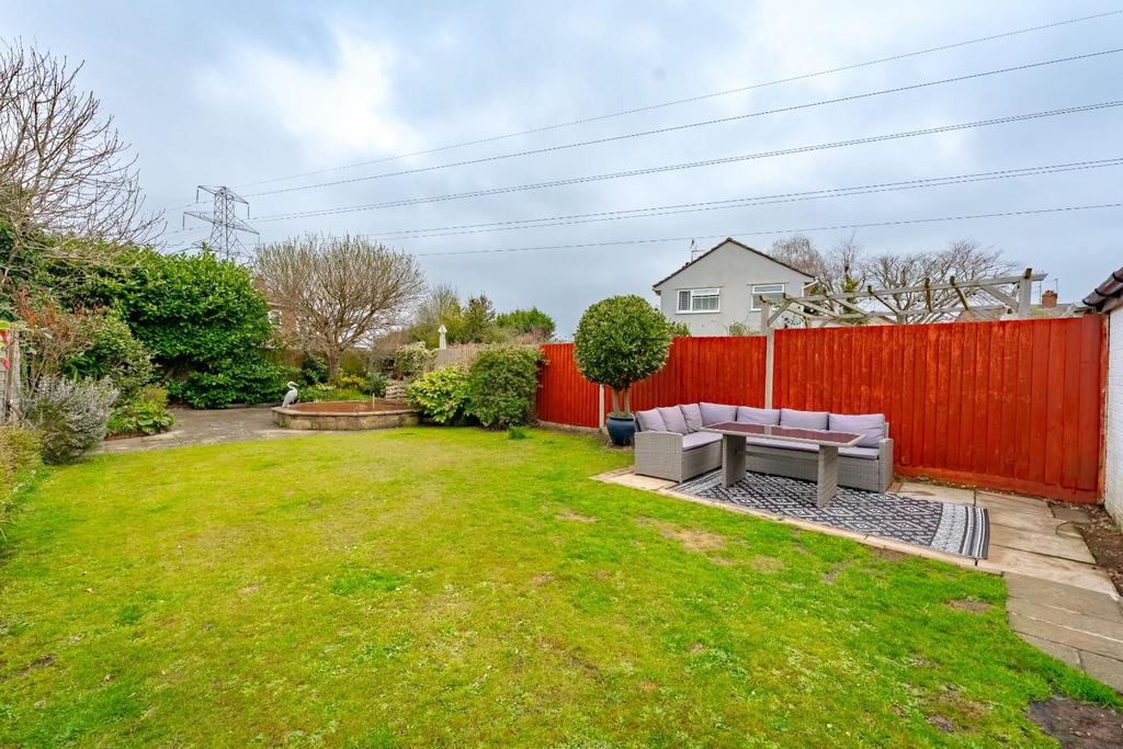 6 Graitney Close Cleeve exterior -3.jpg