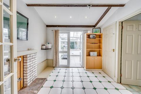 6 Graitney Close, Cleeve, Bristol, BS49 4NJ