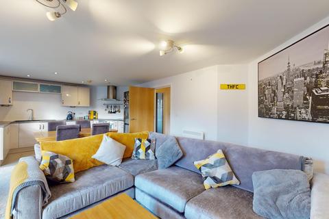2 bedroom apartment for sale, Montgomery Avenue, West Park, Leeds, West Yorkshire