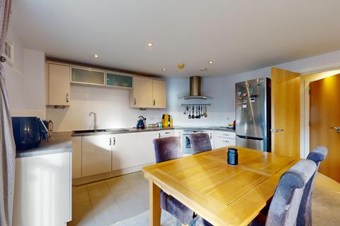 2 bedroom apartment for sale, Montgomery Avenue, West Park, Leeds, West Yorkshire