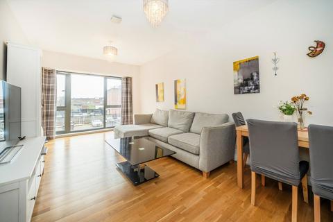 undefined, Staines Road West, Sunbury-On-Thames TW16