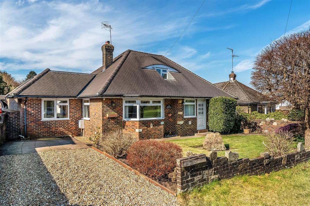 50-Stoneleigh-Road-21.jpg