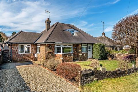 undefined, Stoneleigh Road, Limpsfield Chart
