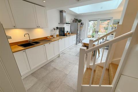 1 bedroom character property for sale, Shakespeare Street, Stratford-upon-Avon
