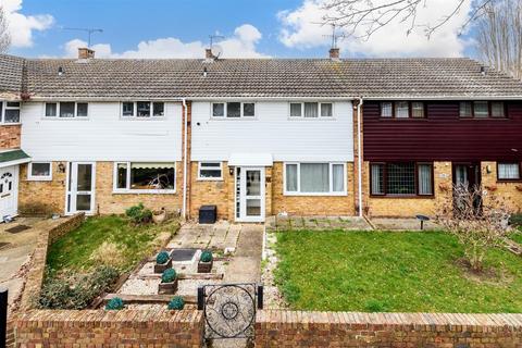 61 Ifield Way, Gravesend, DA12 5UA