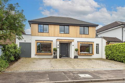 5 bedroom detached house for sale, Granby Avenue, Harpenden