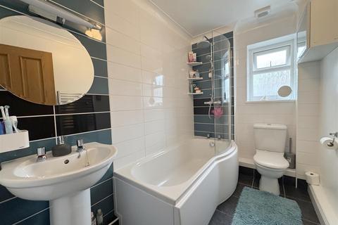 35 Rose Meadows, Goonhavern, Truro, TR4 9LB