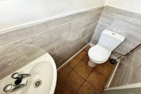 3 bedroom semi-detached house to rent, Pool Lane, West Midlands B69